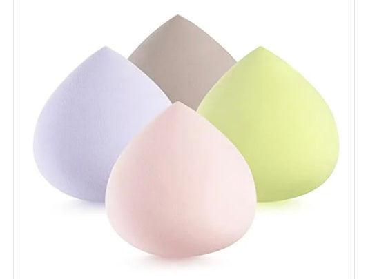 4 piece Beauty Make Up Blenders in Case